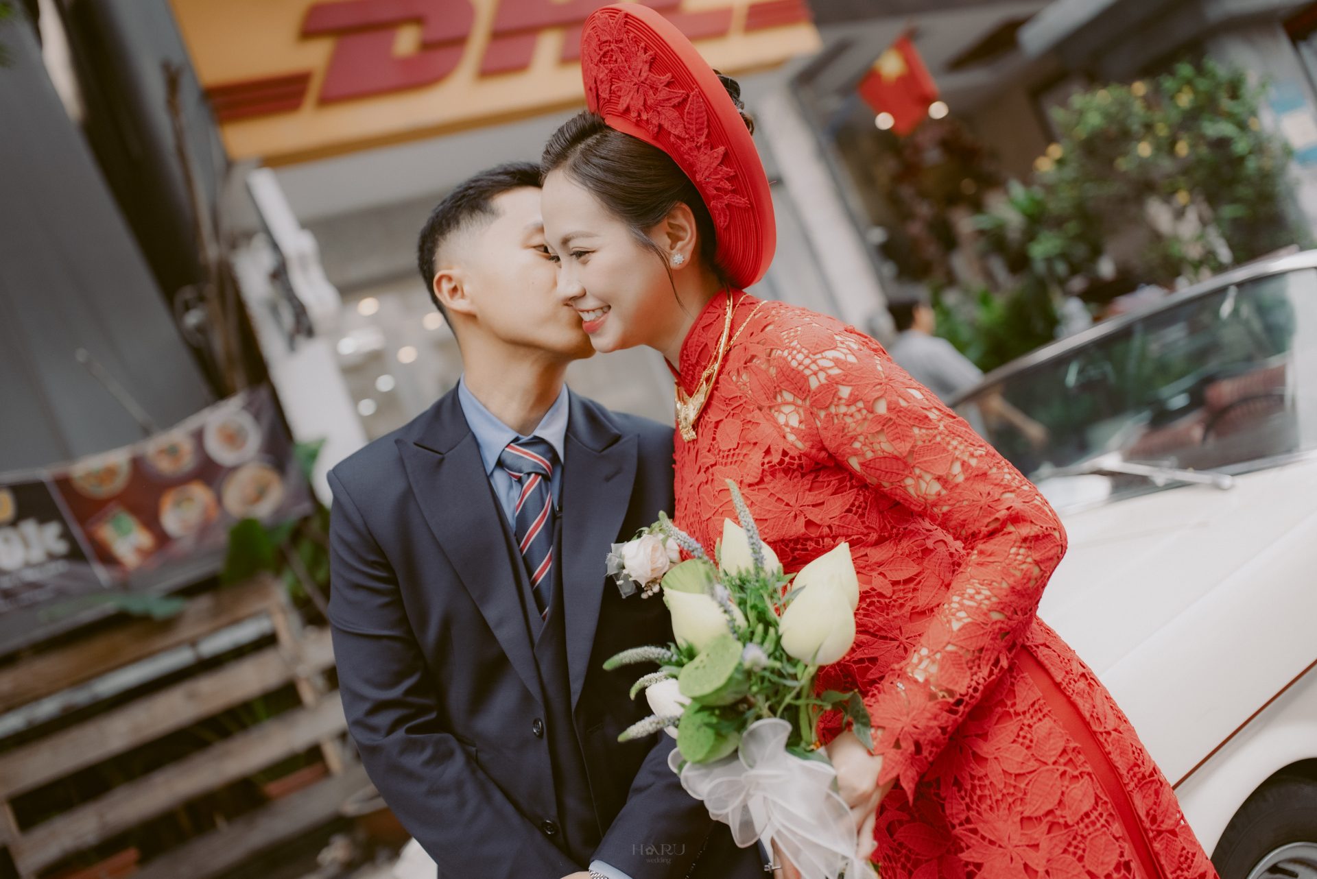 Cách tạo dáng đẹp để chụp ảnh trong ngày cưới – không gò bó, không gượng gạo, chỉ cần là chính bạn