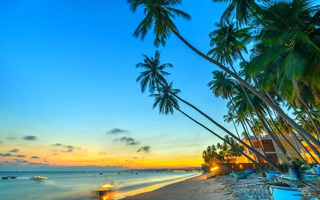 Top Quán Cà Phê View Biển Đẹp & Chill Ở Mũi Né
