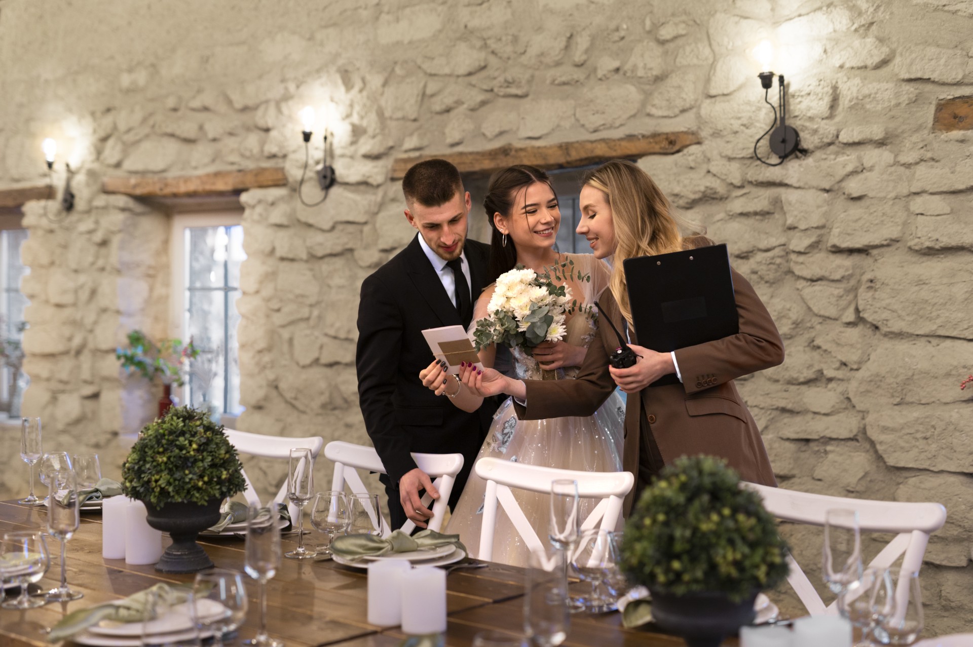 Có nên thuê wedding planner không? Khi nào là thời điểm cần thiết?