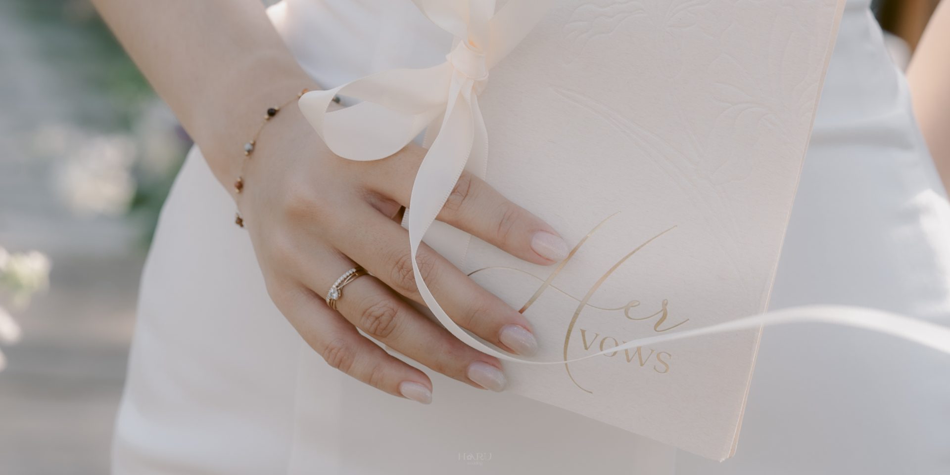 Hướng Dẫn Viết Wedding Vows Ý Nghĩa – Để Lời Thề Tình Yêu Trở Thành Kỷ Niệm Đẹp Nhất